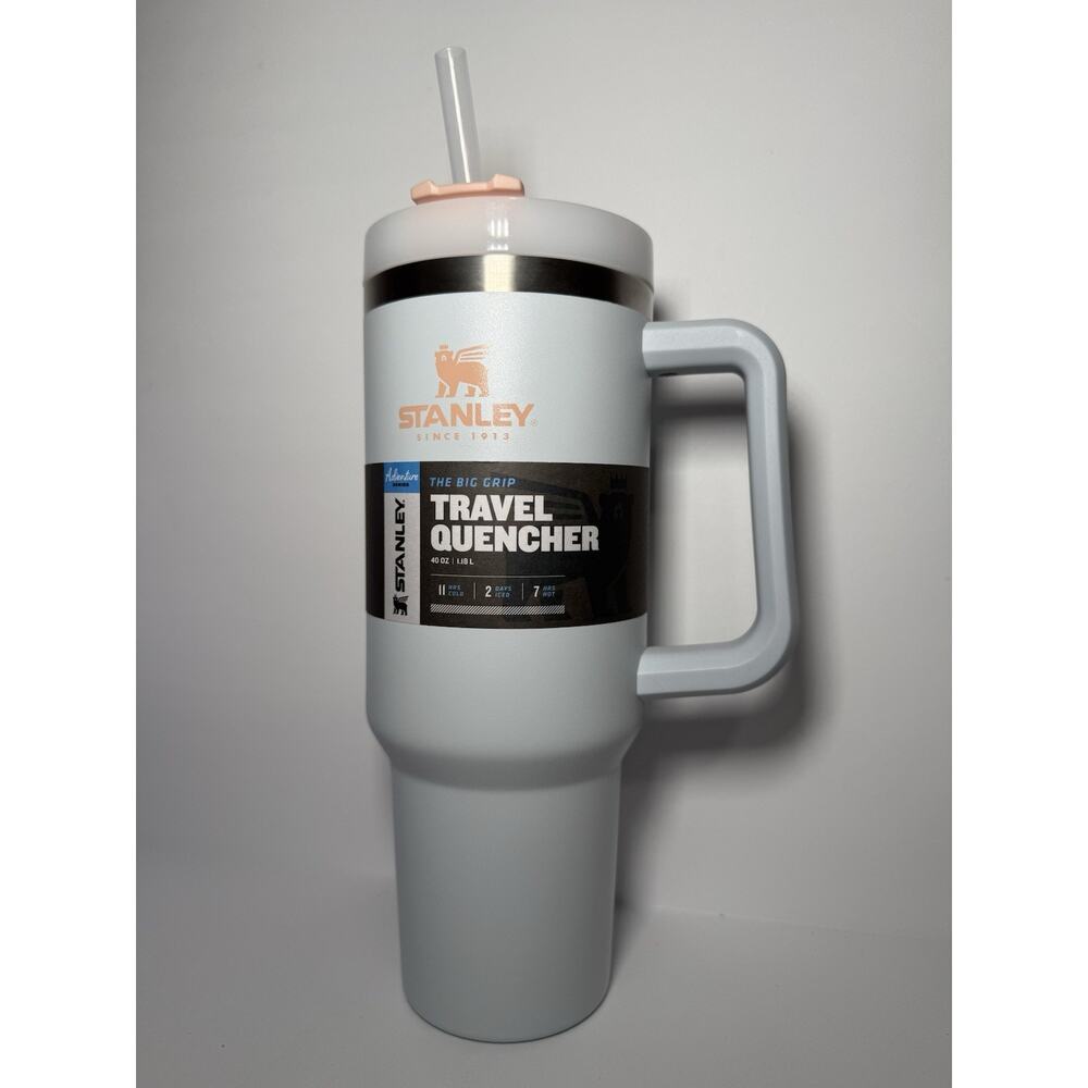 Stanley Limited Edition OG CLOUD 40oz H2.O Flowstate Quencher Tumbler BNWT RARE! - Picture 2 of 7
